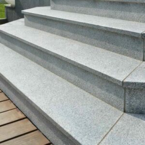 TRITTSTUFE GRANIT 150